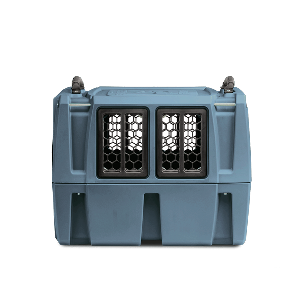 The GUNNER G1™ KENNEL - Ducks Unlimited Blue is a sturdy plastic pet crate with front ventilation grilles and secure black top latches, ideal for transporting pets to waterfowl habitats or Ducks Unlimited events.