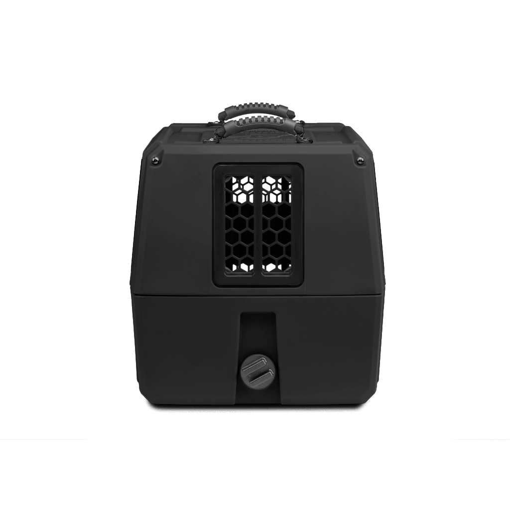 The GUNNER G1™ KENNEL - MOSSY OAK BOTTOMLAND BLACK is a secure, hard-shell dog crate featuring a top handle, grid-patterned front ventilation window, and bottom latch. Shown against a plain white background for clarity.